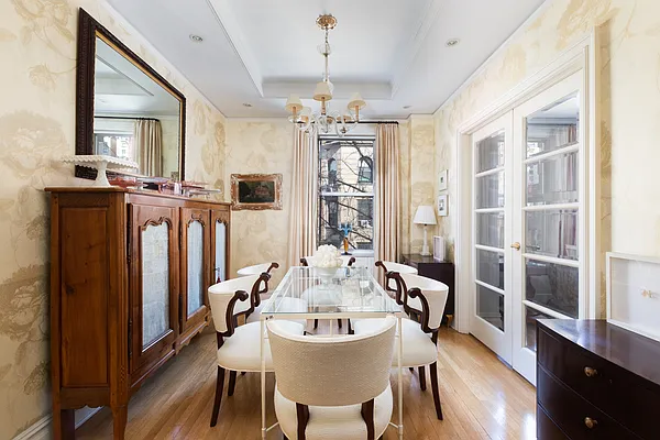 Sold by Compass | media 5