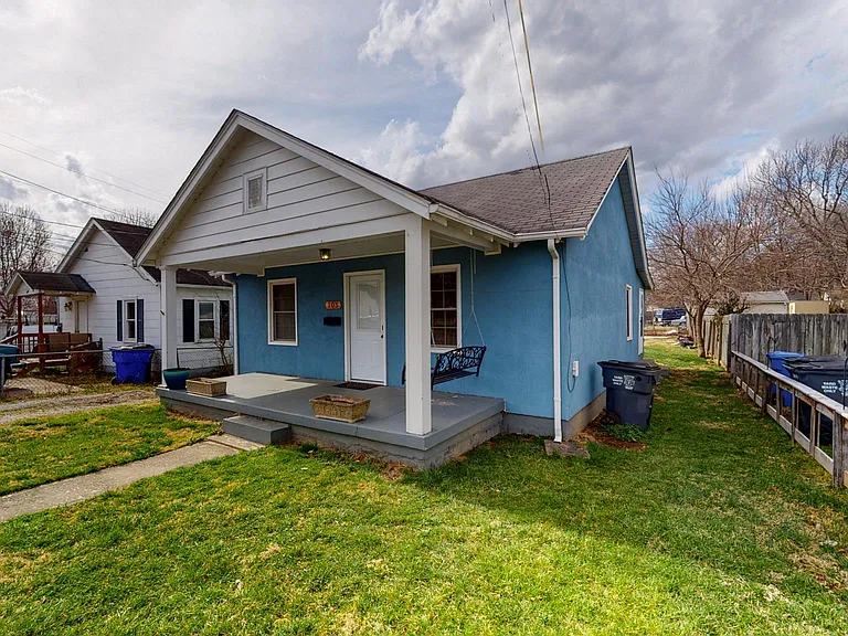 105 Woods Ave — Photo 27