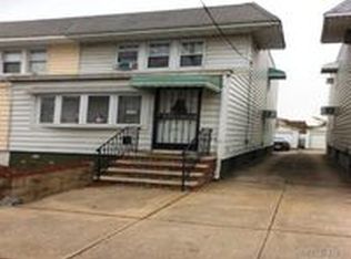 5273 73rd St, Maspeth, NY 11378
