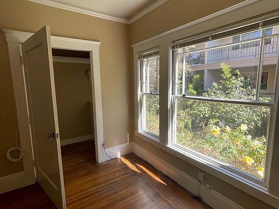 4th image of 2535 Regent St APT 5
