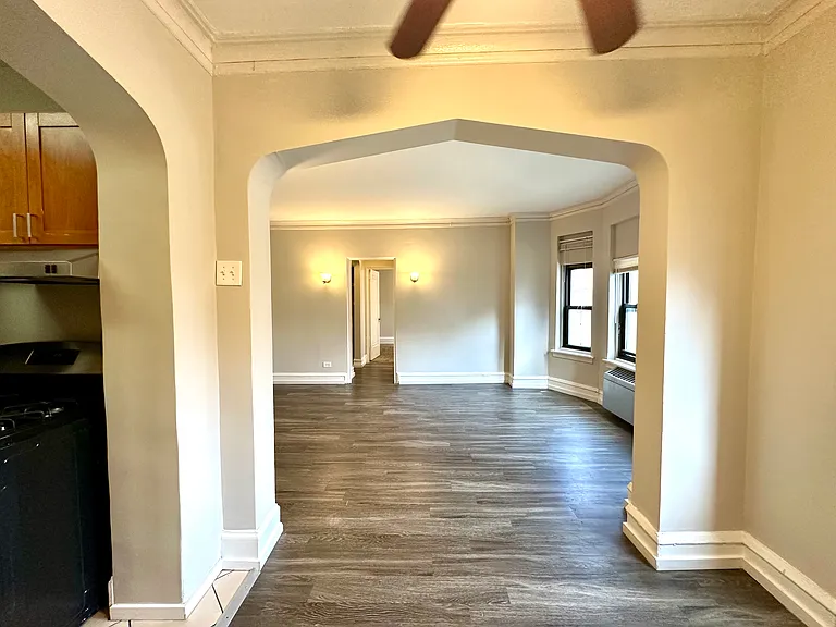 1033 W Loyola Ave #208 — Photo 10