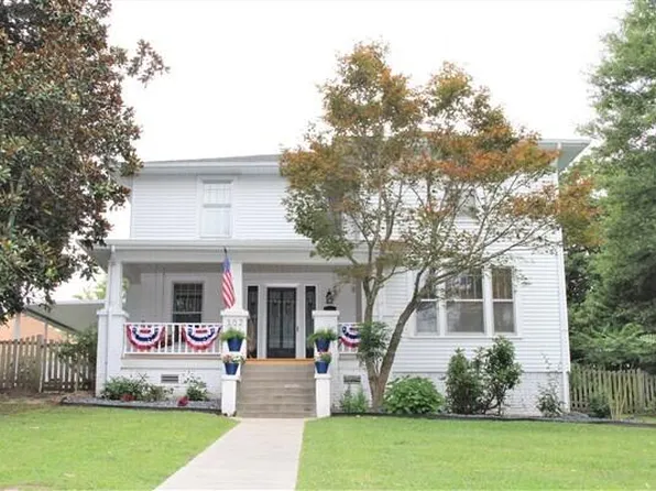 302 Ridge Ave, Williamsburg, KY 40769