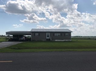 1071 Camille Dr, Saint Martinville, LA 70582
