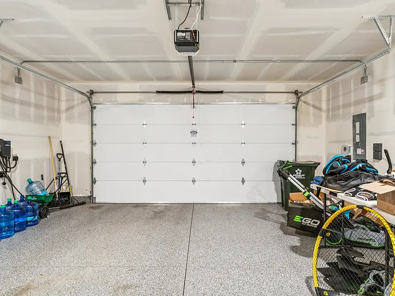 epoxied 3-car tandem garage