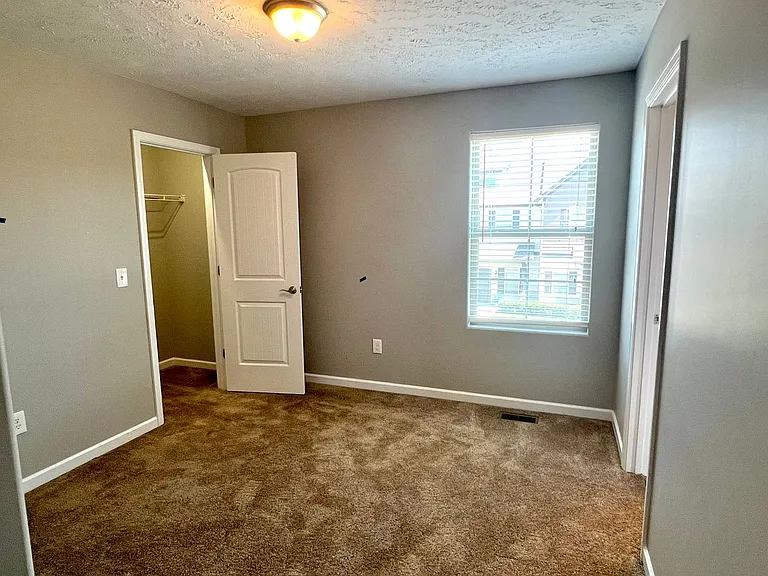 5305 Tony Lama Ln — Photo 19