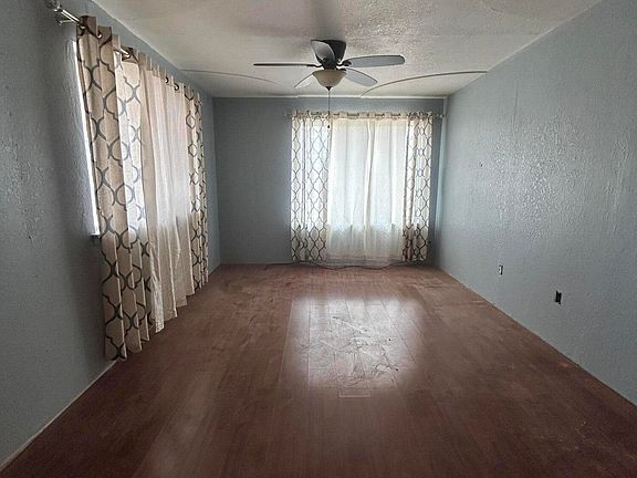 4th image of 17440 English Ave
