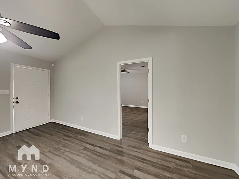 189 Peach Forest Pl — Photo 7