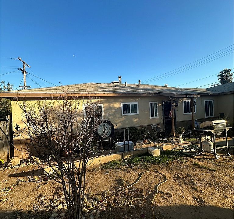 1st image of 2990 Avalon St