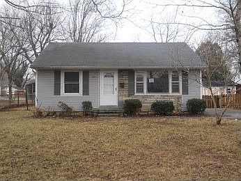 1st image of 1321 Henry Dr