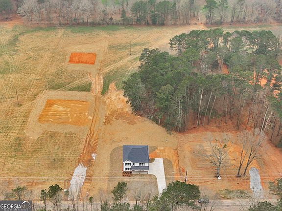 3rd image of 200 Loyd Rd