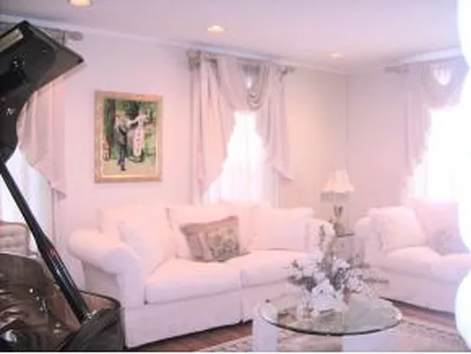 Sold by Bright Horizons Realty | media 2