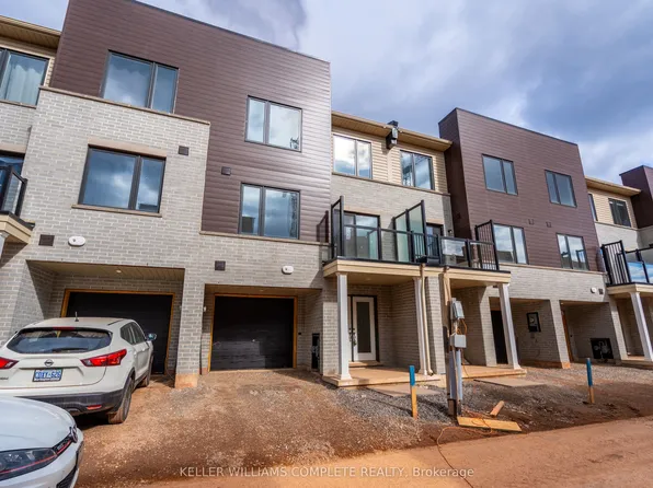23 Dryden Ave, Burlington, ON L7L 6G8