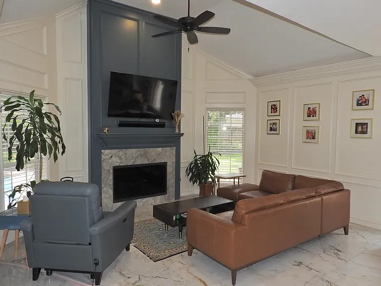 2319 Amber Springs Dr — Photo 17