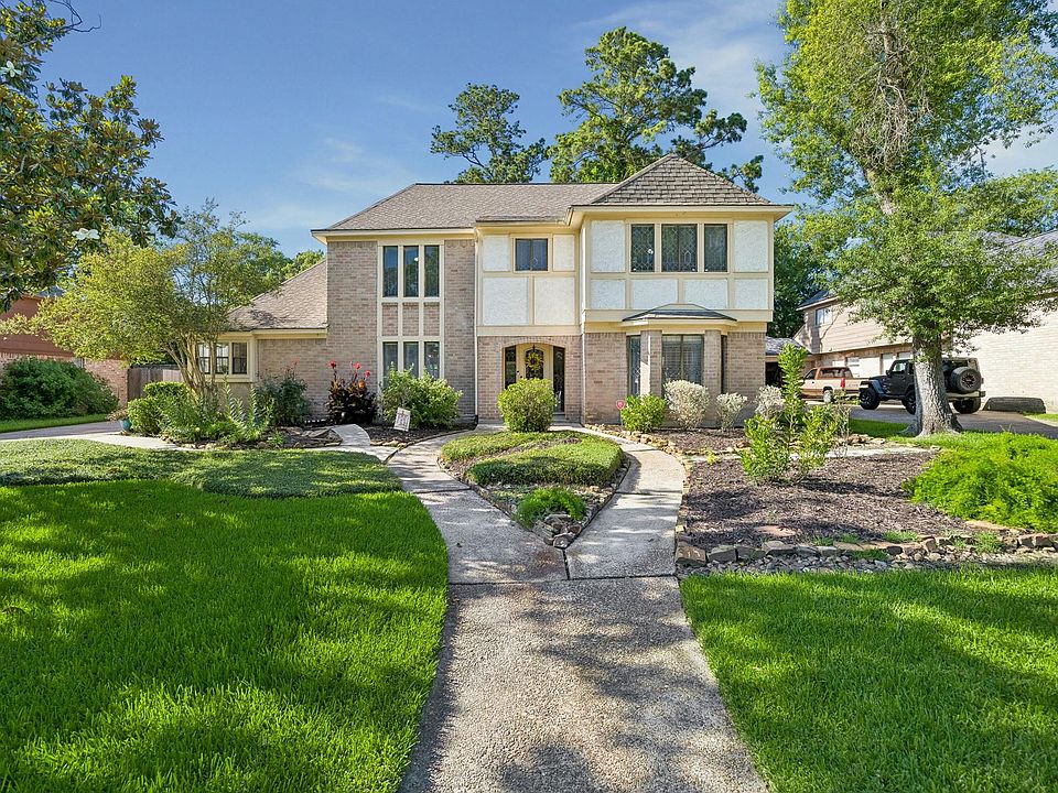 1st image of 7611 Heritage Pines Dr