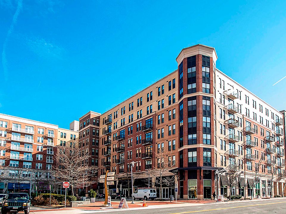 1st image of 444 W Broad St Unit 507