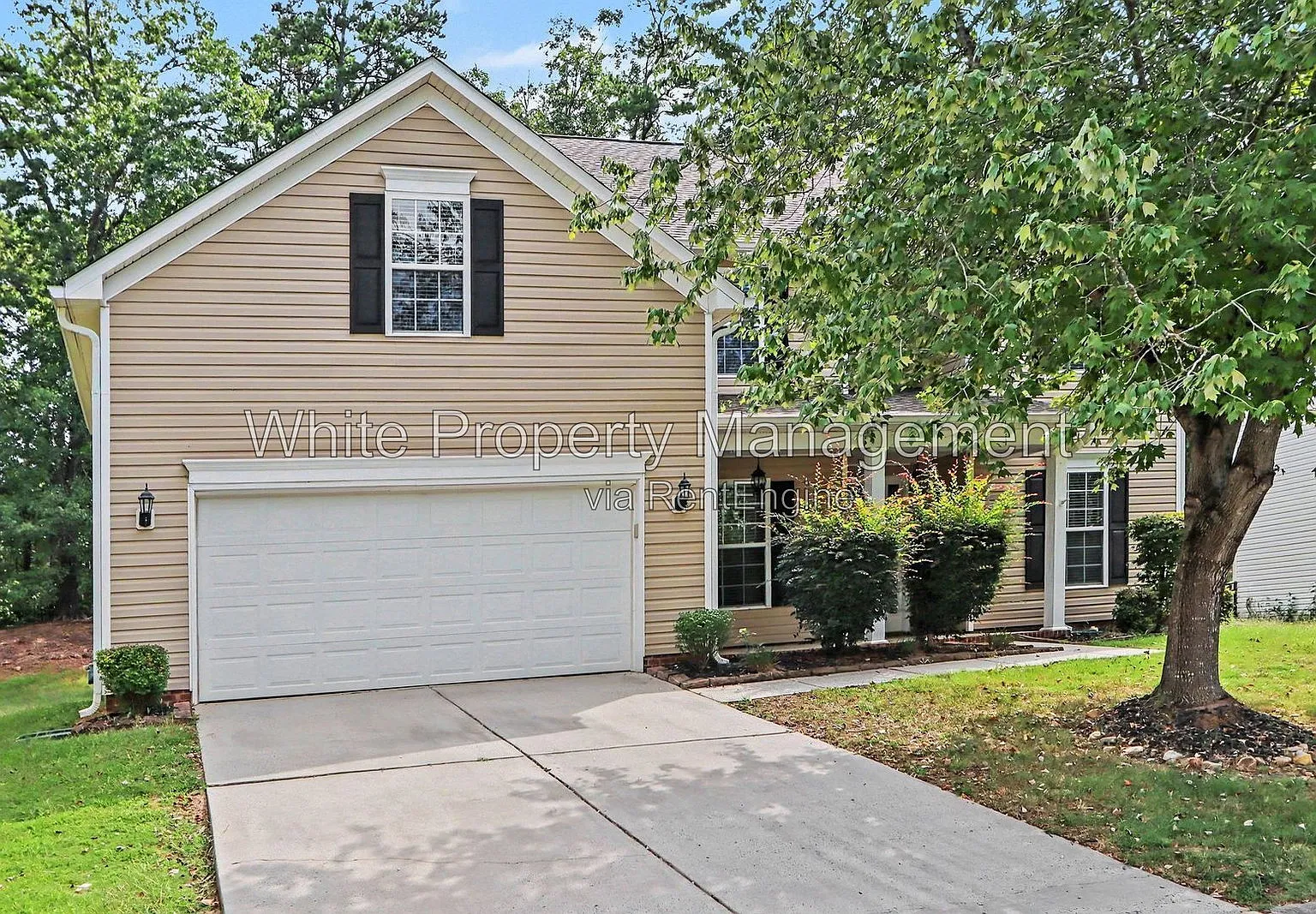 6 bed, 3.0 bath, 3080 sqft, $3,195 — Photo 1