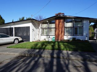 1670 Willow Dr, Fortuna, CA 95540