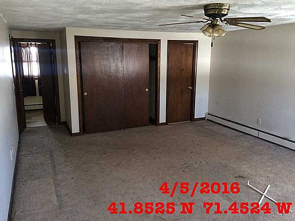 5th image of 70 Linwood Ave