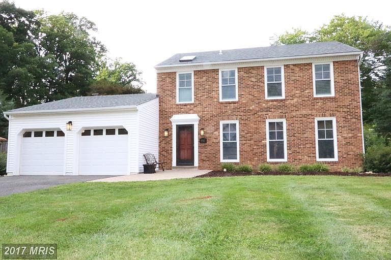 1st image of 9762 Oleander Ave