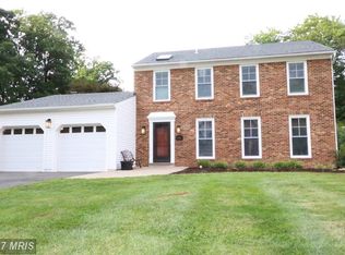9762 Oleander Ave, Vienna, VA 22181