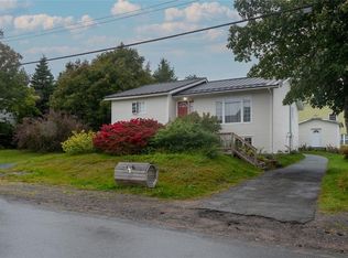 84 Lemarchant Street, Carbonear, NL A1Y1A6