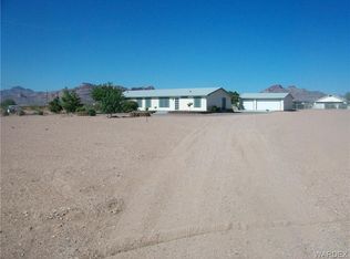 965 S Estrella Rd, Golden Valley, AZ 86413