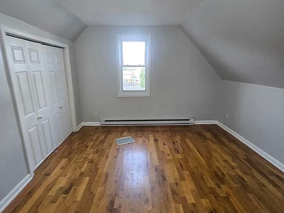 2nd image of 334 Fulton St