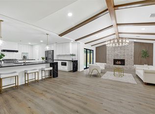 10718 Holly Springs Dr, Houston, TX 77042