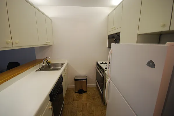 Rented by Luxury Habitat | media 33