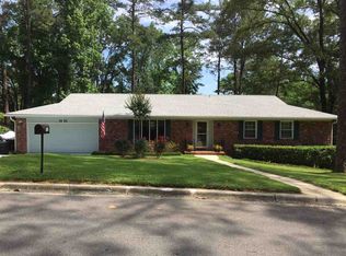 1432 Oldfield Dr, Tallahassee, FL 32308