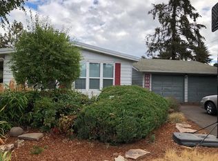 31613 Coburg Bottom Loop Rd, Eugene, OR 97408