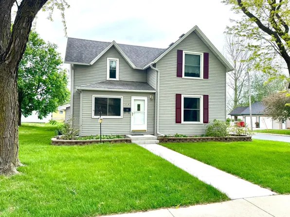 314 2nd St SW, Stewartville, MN 55976