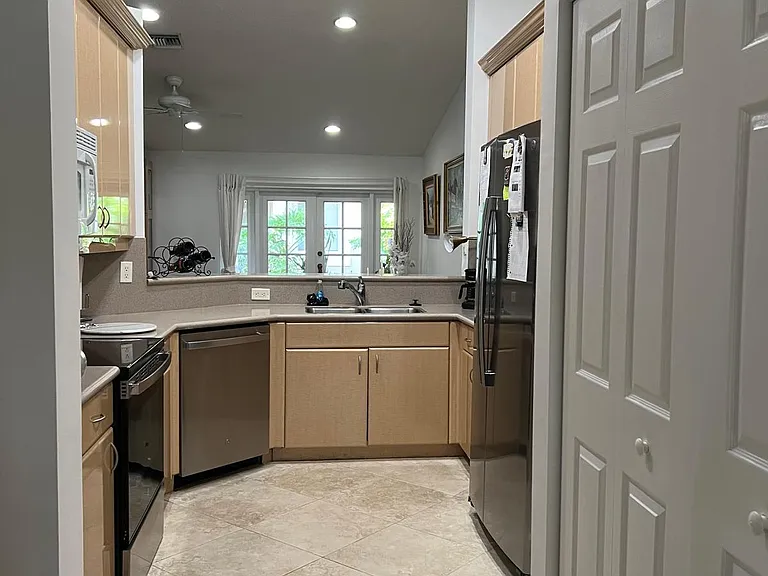 1536 Orion Ln #1536 — Photo 15