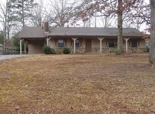 1916 Independence Sq, Iuka, MS 38852
