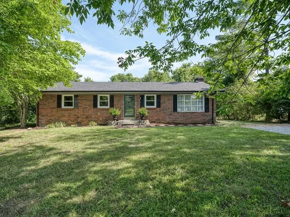 150 Chilcut Rd, Cookeville, TN 38506