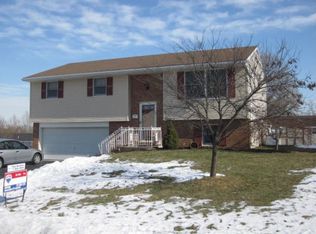4177 Magnolia Dr, Mount Joy, PA 17552