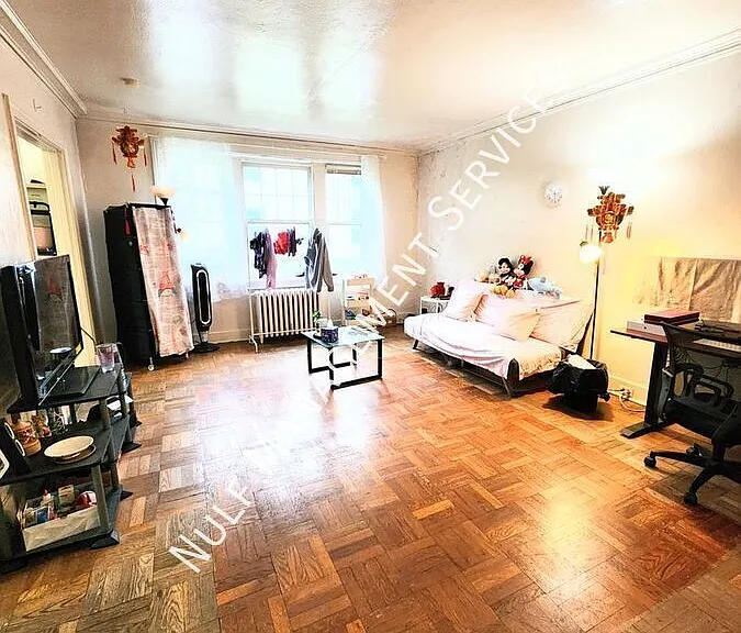 5649 Phillips Ave #11 — Photo 4