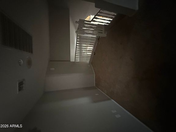 5th image of 631 W RATTLESNAKE Place