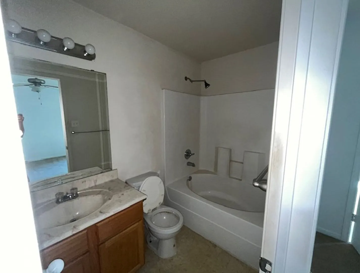 414 Brittney Way — Photo 3