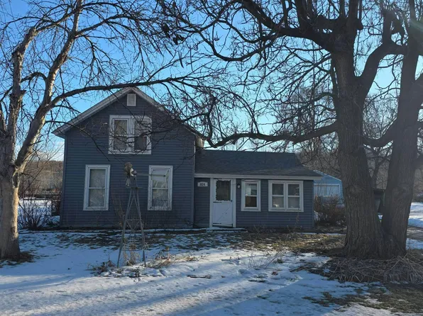 824 7th Ave, Newport, MN 55055