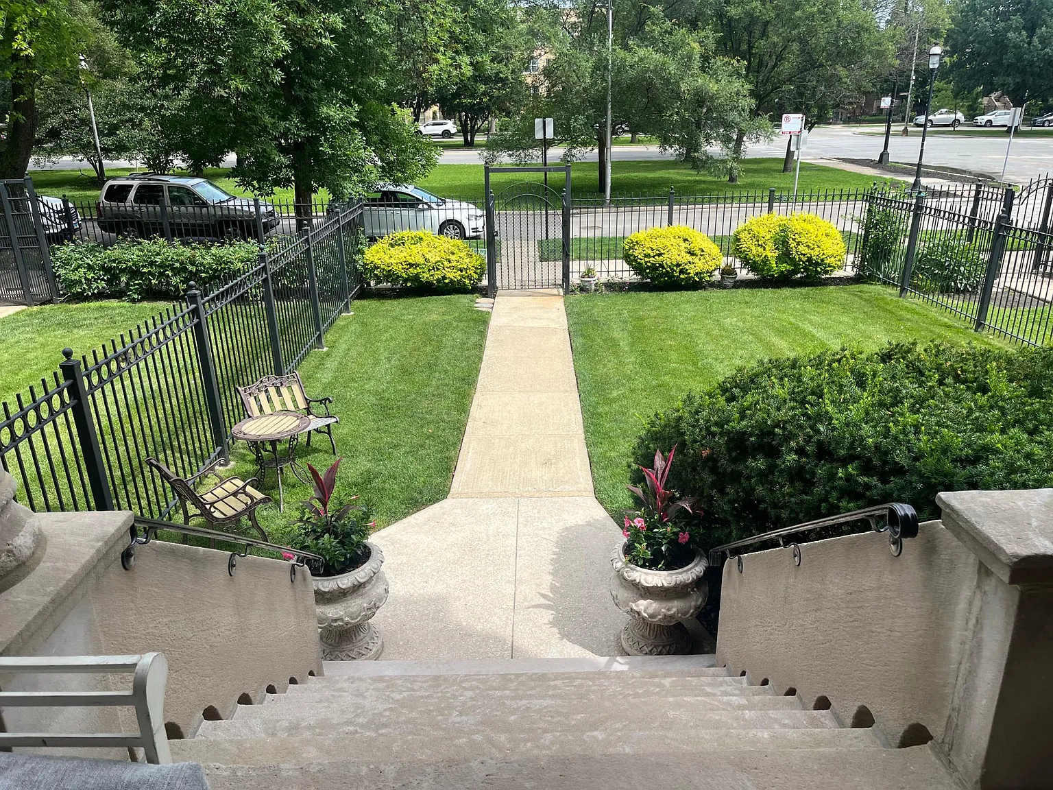 2637 W Logan Blvd — Photo 4