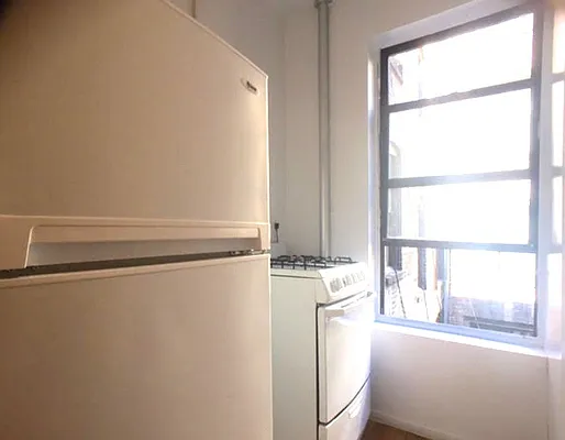 Rented by Bohemia Realty Group | media 4