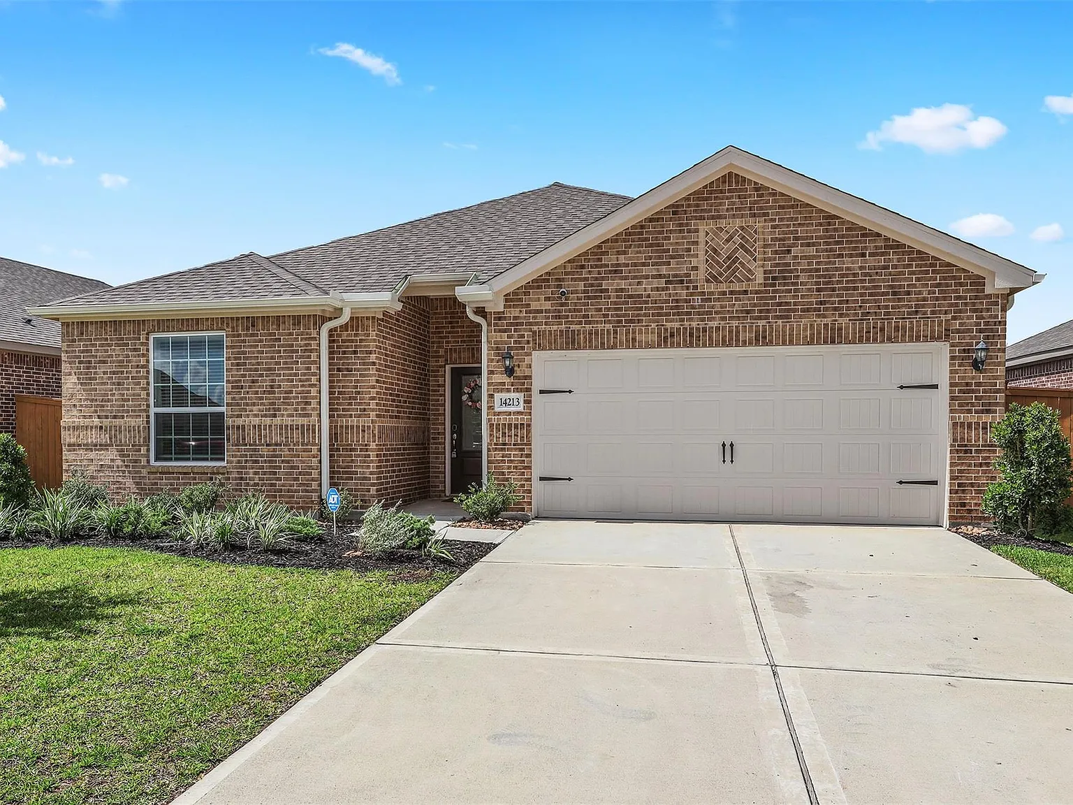 3 bed, 2.0 bath, 1624 sqft, $2,500 — Photo 4