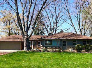 W159N6957 Dolores Ln, Menomonee Falls, WI 53051