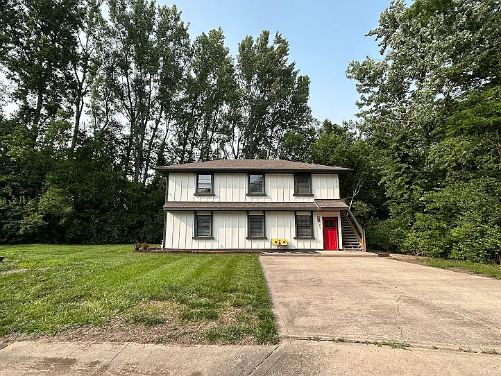 23 Cherry St — Photo 2