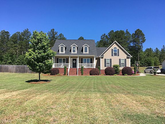 2nd image of 364 Pine Haven Dr