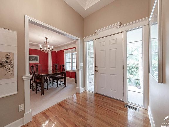 1105  Stoneridge Dr Lawrence, KS listing photo #5