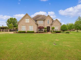 11 Breuington Dr, Jackson, TN 38305