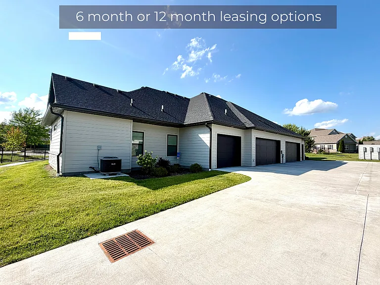 6321 Murano Way — Photo 17