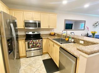 4935 SW 66th Ter #4935, Davie, FL 33314